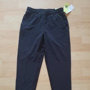 Target Boys All In Motion Black Soccer Yoga Pants L 12/14